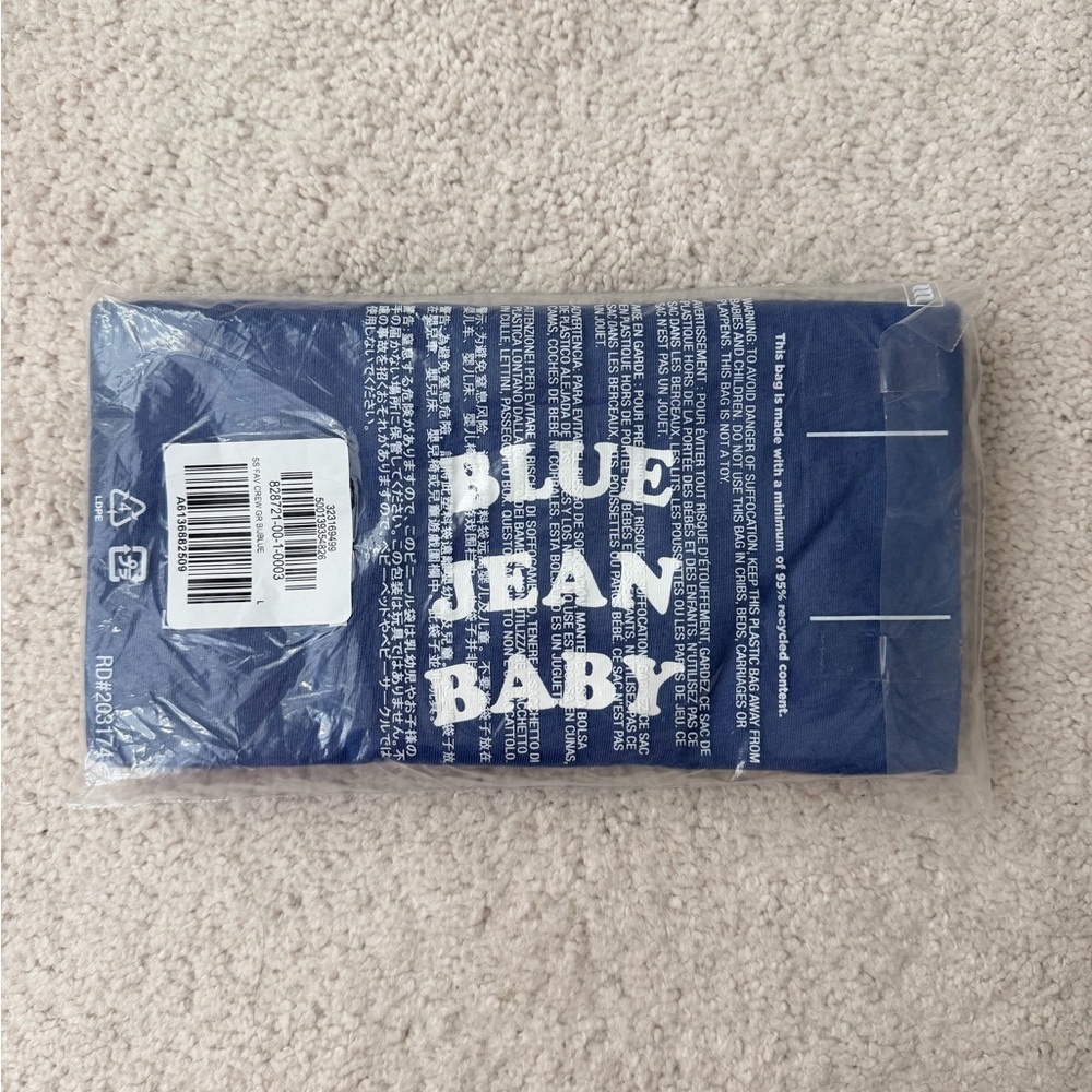 GAP Short Sleeve Fav Crew Tee “Blue Jean Baby” - Picture 5 of 6